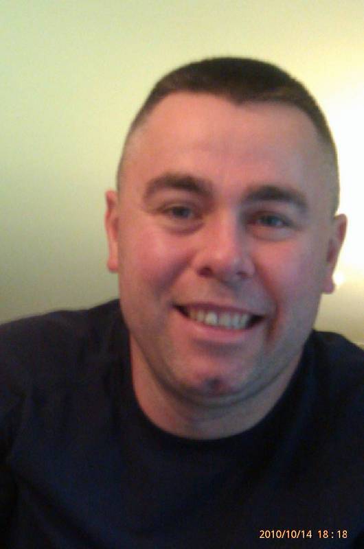 Date this pretty United States man Jason from Charlotte US10830