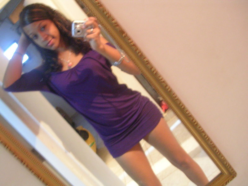 Date this happy Dominican Republic girl Paola from Santiago De Los Caballeros DO8459