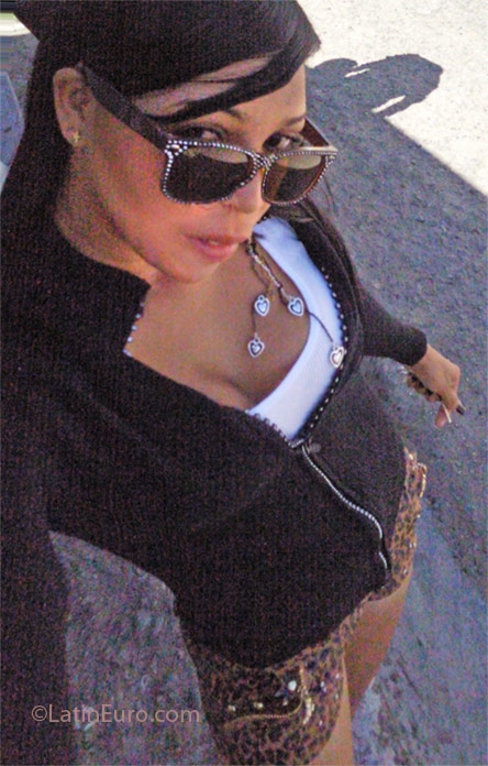 Date this young Dominican Republic girl Romery from Maria Trinidad Sanchez DO9200