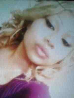 Date this happy United States girl Mia2010 from Vallejo US10929