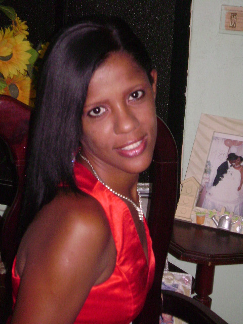 Date this tall Dominican Republic girl Gladys from Santo Domingo DO8623