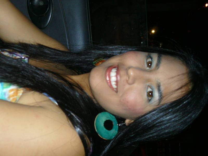 Date this athletic Colombia girl PAOLA from Cali CO7602