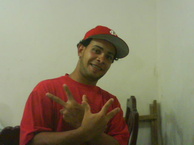 Date this tall Dominican Republic man Gabriel betance from Santiago DO8852