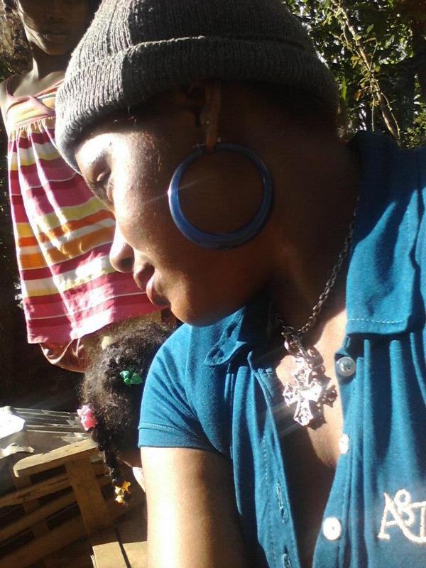 Date this young Dominican Republic girl Sandra from Moca Espaillat DO8883