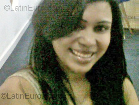 Date this delightful Dominican Republic girl Kenia from Santo Domingo DO8953