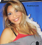 voluptuous Colombia girl Stebana from Barranquilla CO7753