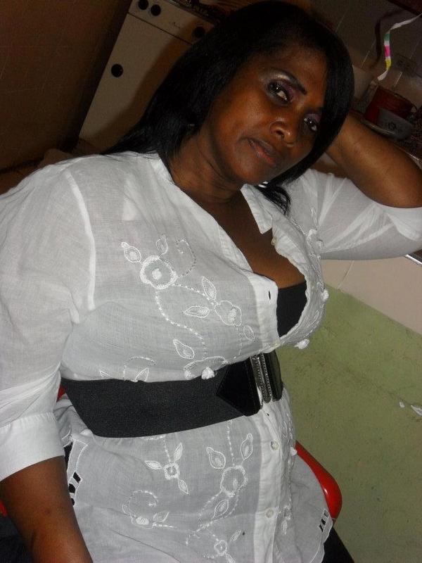 Date this hot Colombia girl Dorita from Cali CO7843