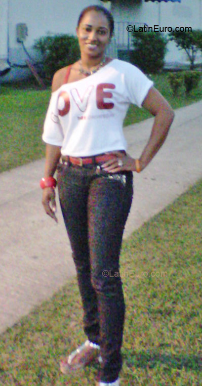 Date this sensual Jamaica girl Keisha from sav-La-MAR JM339