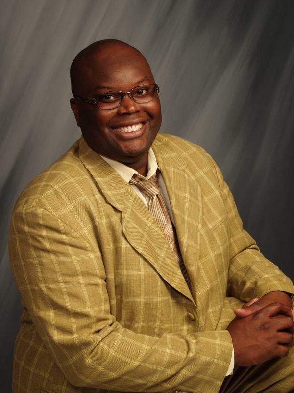 Date this exotic United States man TAJUDEENA from Chicago US11288