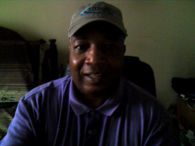 Date this young United States man Patrick from Southern Pines US11303