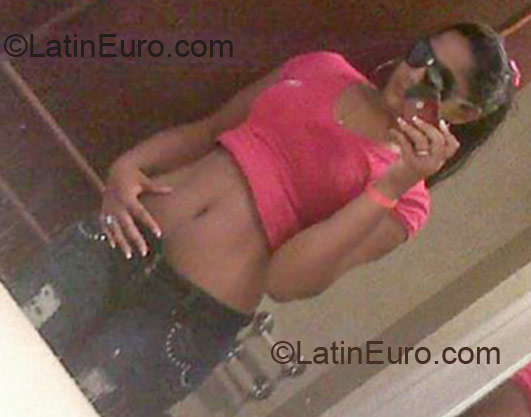 Date this fun Dominican Republic girl Roanny from Higuey DO9249