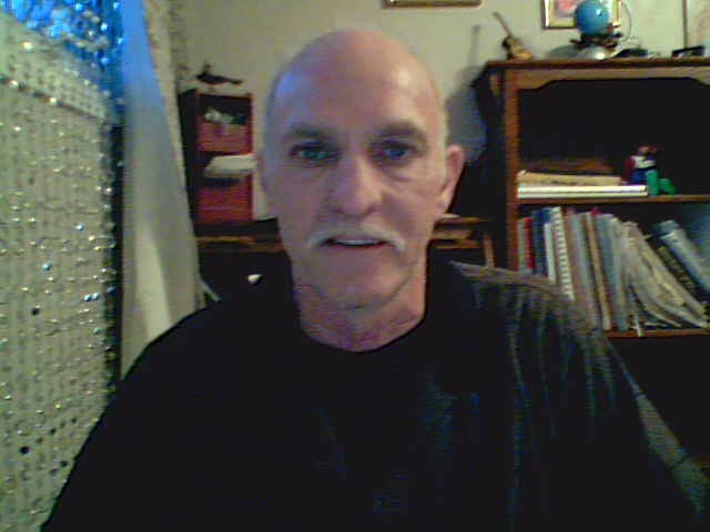 Date this stunning Canada man Kickker22 from Lloydminster CA444