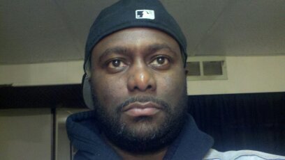 Date this nice looking United States man STAN from Peoria US11369