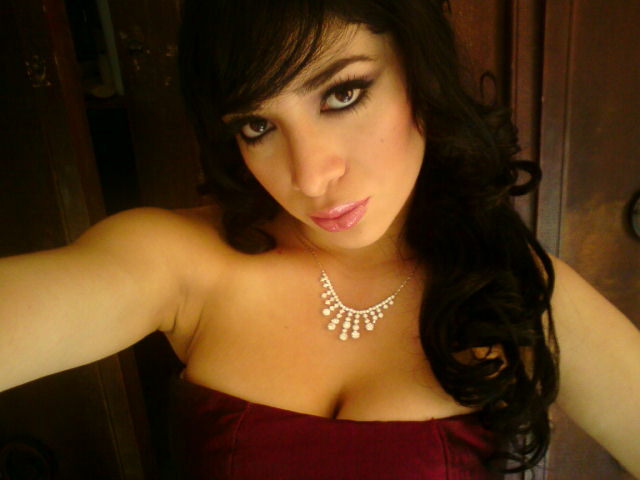 Date this exotic Colombia girl Estefanny from Medellin CO8001
