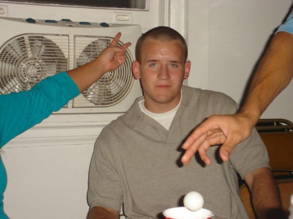 Date this hot United States man Bryant357 from Fayetteville US11375