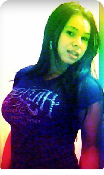 Date this stunning Andorra girl Haki from valencia CO8009