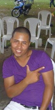 Date this tall Colombia man Andres from Cali CO8023