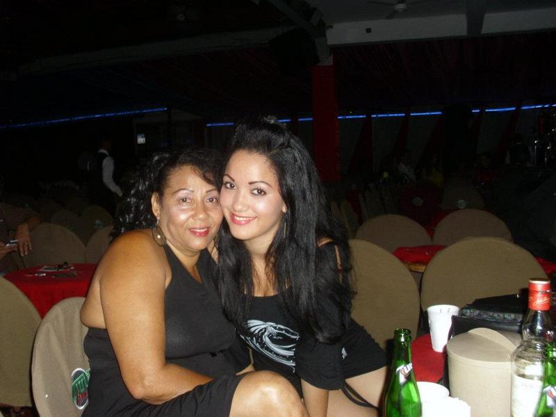 Date this delightful Dominican Republic girl Michelle from La Vega DO9348