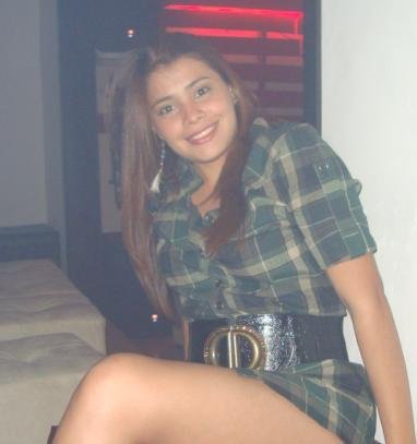 Date this lovely Colombia girl Crisr from Santa Marta CO8081