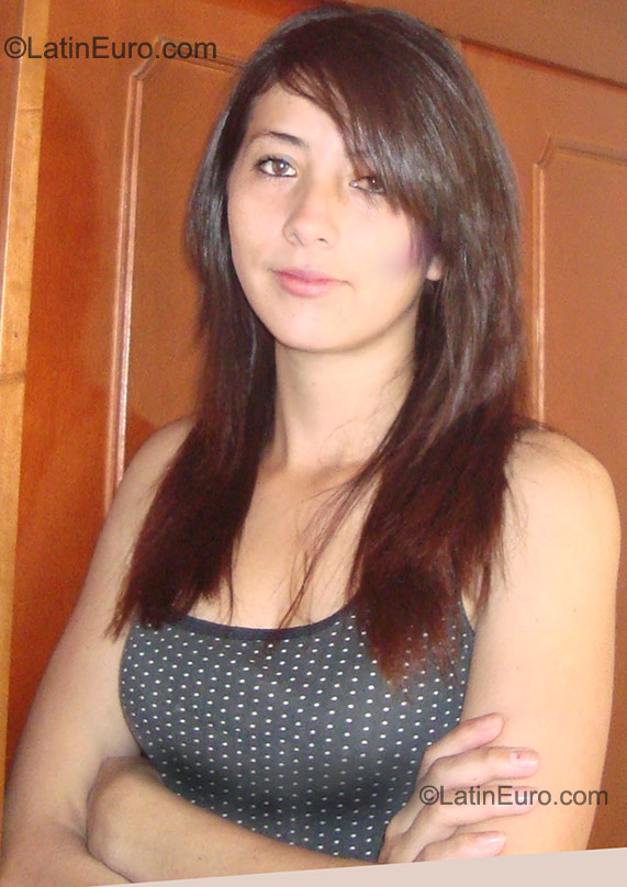 Date this stunning Colombia girl Paula from Bogota CO8139