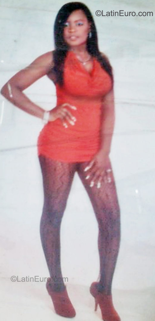 Date this attractive Dominican Republic girl Krissbelle from La Romana DO9552