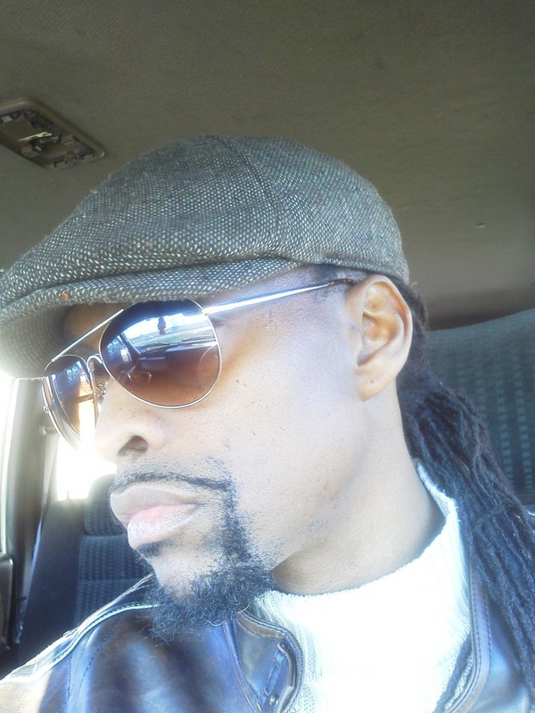 Date this georgeous United States man Robert from Rockford(chicago) US11553