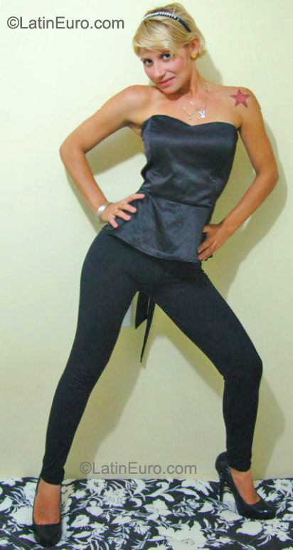 Date this hot Brazil girl Lilian from Belem BR6105