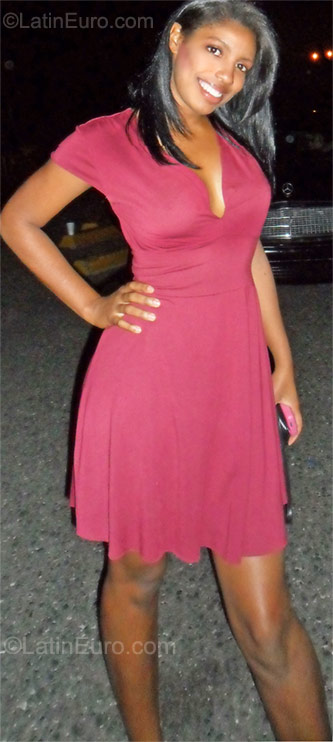 Date this passionate Dominican Republic girl Altagracia from Higuey DO9657