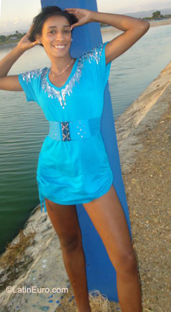 Date this funny Dominican Republic girl Danilsa from Santo Domingo DO9666