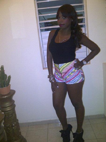 Date this pretty Dominican Republic girl Sheyla from Rep.dom DO9682