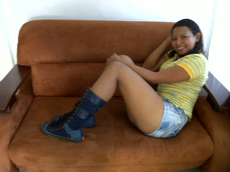 Date this tall Colombia girl DIANA from Monteria CO8410