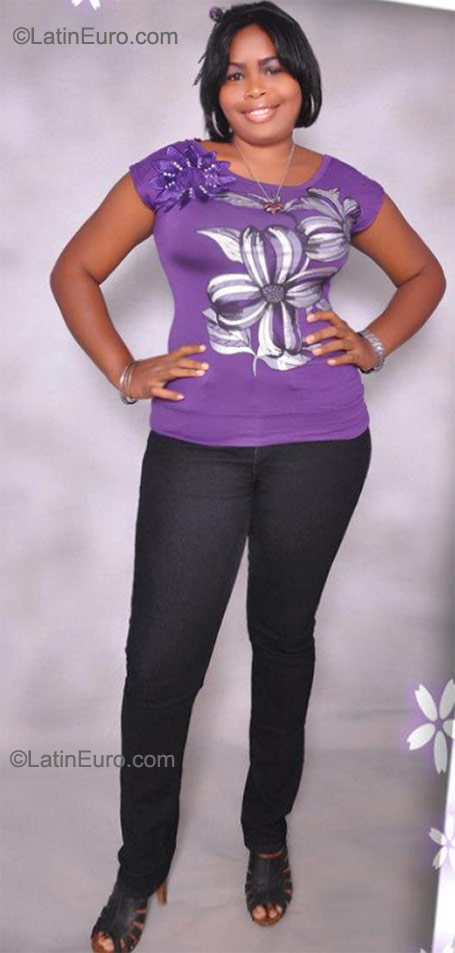 Date this beautiful Dominican Republic girl Beatriz from Santo Domingo DO9774