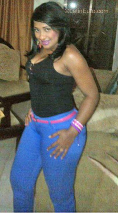 Date this tall Dominican Republic girl Lagizz29 from Spm DO9788