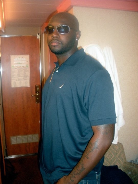 Date this stunning United States man FRIZZ from Severn US11771