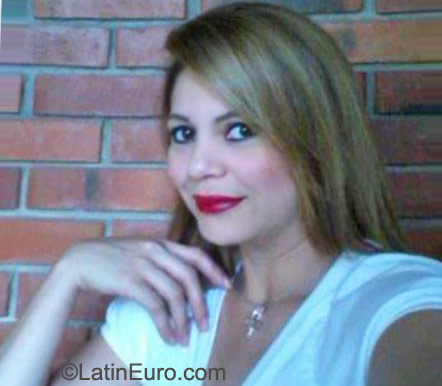 Date this funny Colombia girl Diana isabel from Bucaramanga CO8533