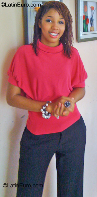 Date this tall Dominican Republic girl Yosmeiry from  DO9815