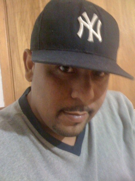 Date this nice looking United States man Bambam from Amsterdam US11809