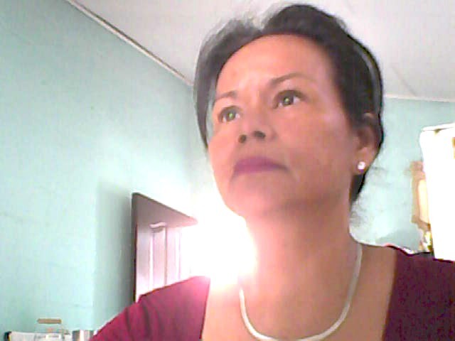 Date this tall Honduras girl Meyzavla from San Pedro HN488