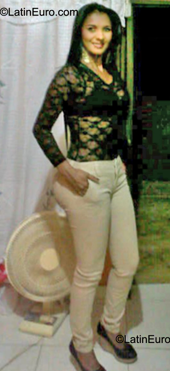 Date this funny Colombia girl Maribel from Popayan CO8629
