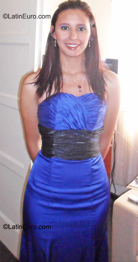 Date this tall Colombia girl MaraCCamila from Bogota CO8636