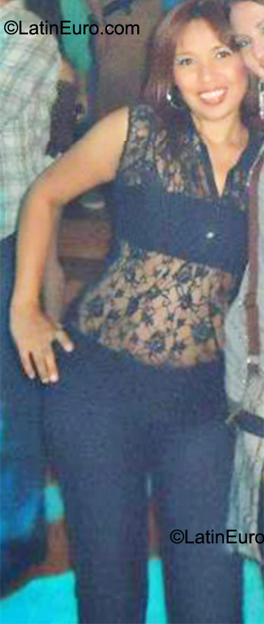 Date this athletic Nicaragua girl Claudia from Managua NI69