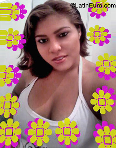 Date this fun Mexico girl Wendy from Cancun MX530