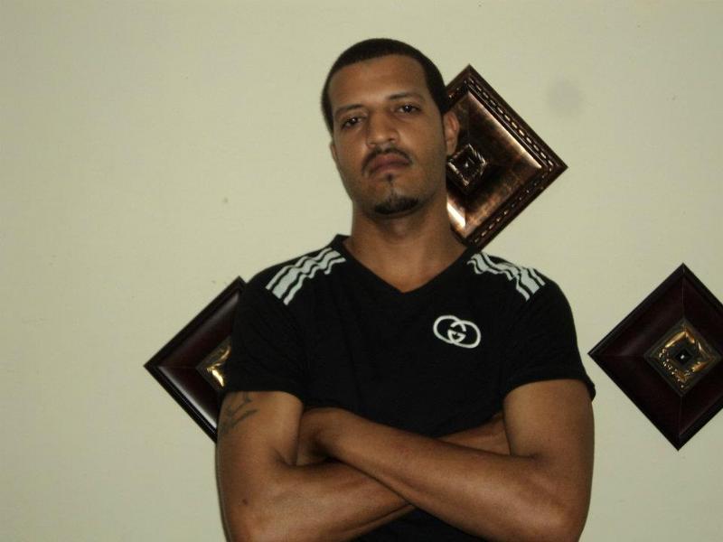 Date this athletic Dominican Republic man Henry from Santo Domingo DO9946