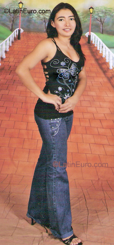 Date this stunning Colombia girl Maribel from Cali CO8749