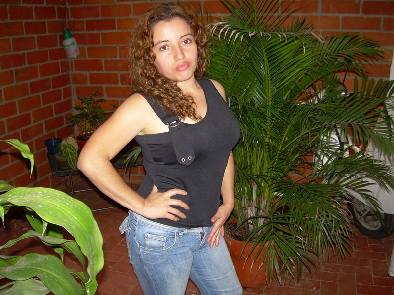 Date this voluptuous Colombia girl Sandra liliana from Cali CO8759