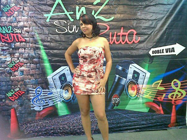 Date this funny Dominican Republic girl Yahaira from Santo Domingo DO9966