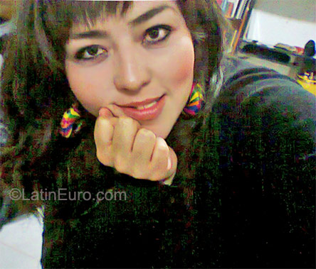 Date this cute Mexico girl Clara from Mexico City MX555