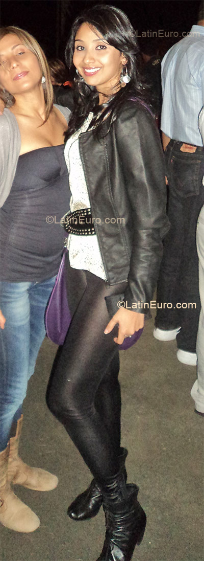 Date this georgeous Colombia girl Johana from Medellin CO8802