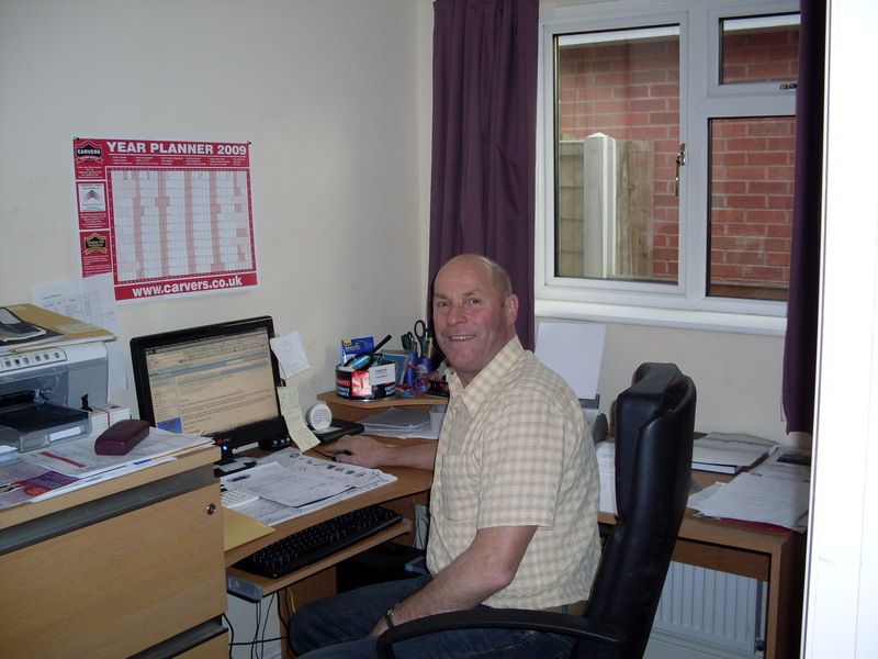 Date this passionate United Kingdom man Hunkyfun12 from Wolverhampton GB589