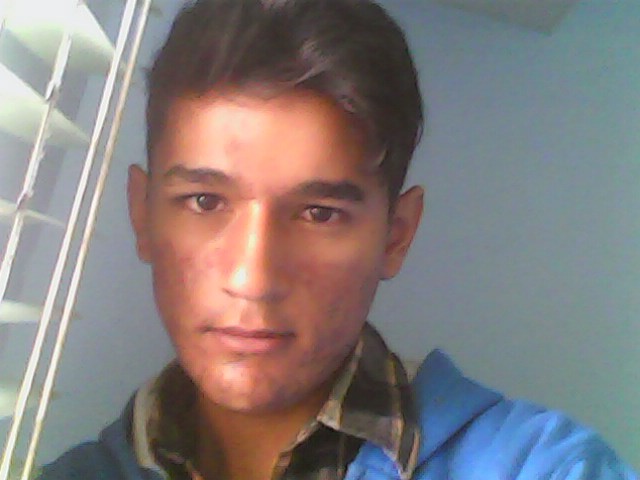 Date this charming Colombia man Edward from Bogota CO8805